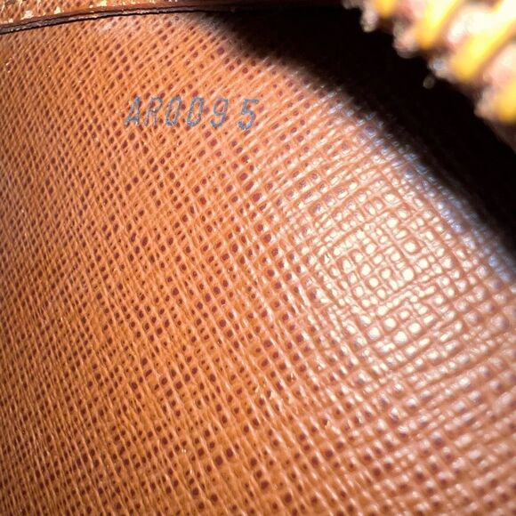 Louis Vuitton‎ Vintage Monogram Orsay Pochette - Picture 15 of 16